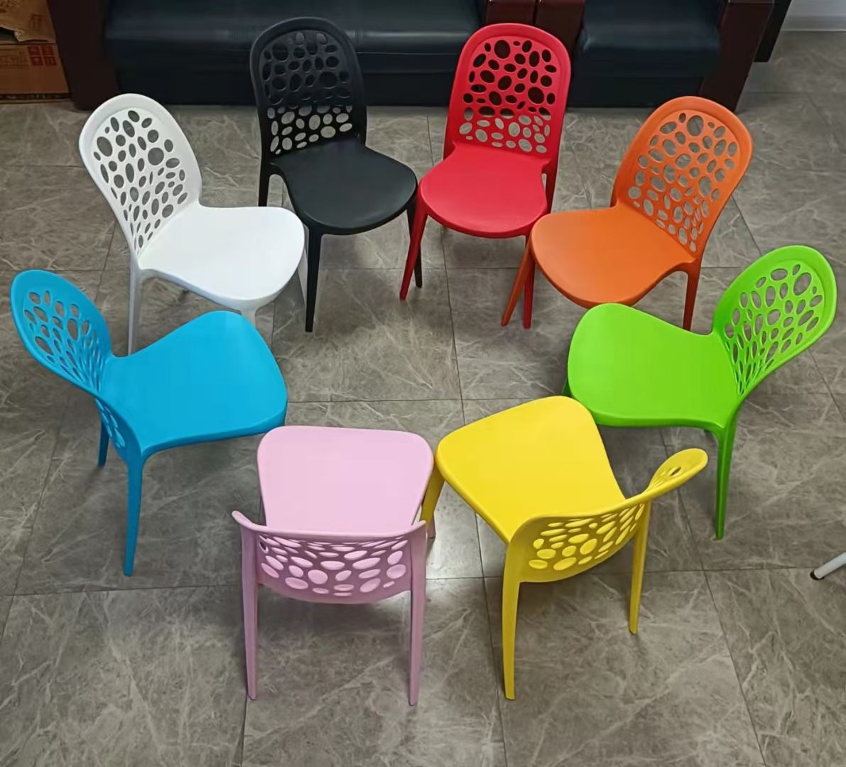 Cheap Stackable Polypropylene Adult Plastic Dining Chair