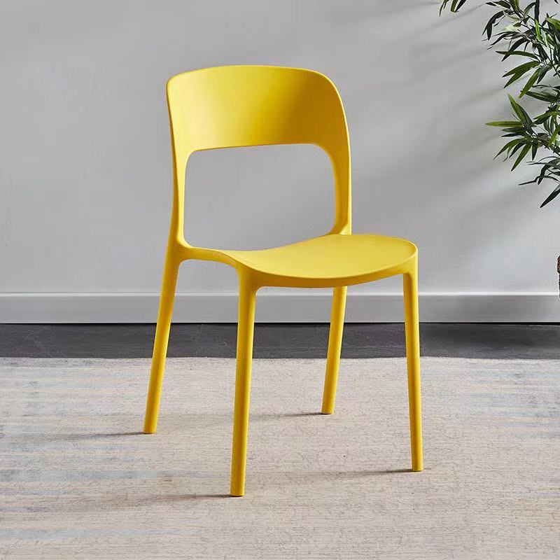 Cheap Price Plastic Dining Chair Modern Restaurant Furniture Stackable PP Plastic Chair factory