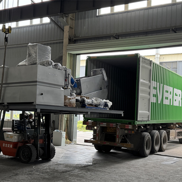 4 Containers : Sludge Dewatering System & Drum filters to South America 🇺🇸-Techange Enviornmental 