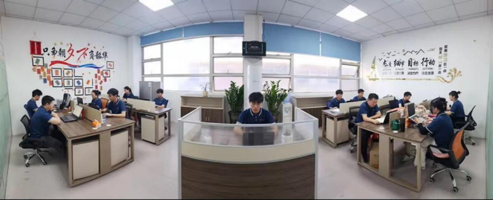 第4张-办公室.jpg