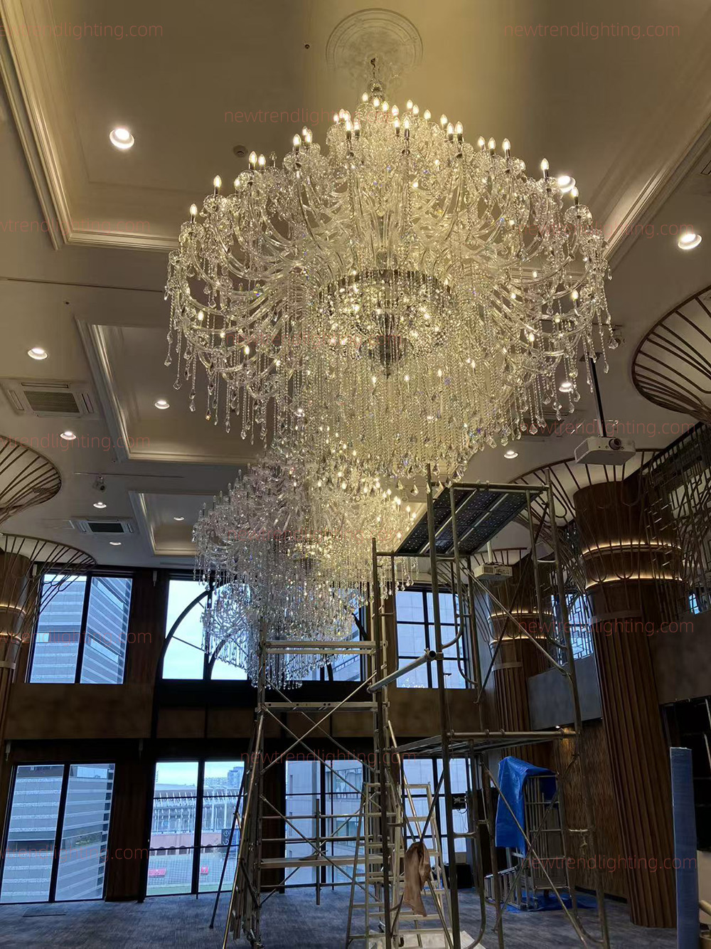 Wedding crystal chandelier (4).jpg