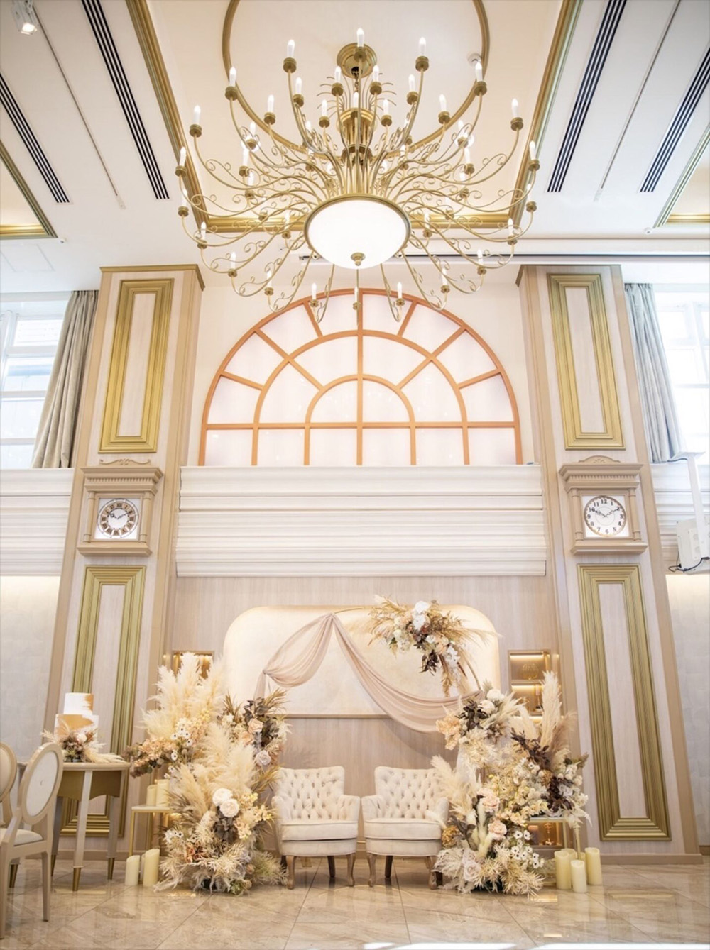 Wedding crystal chandelier (6).jpg