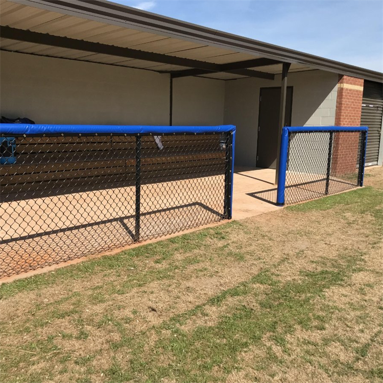 How to Properly Maintain Your Chain Link Fence for Longevity