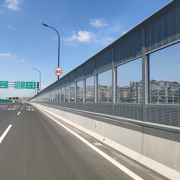 What Are the Benefits of Installing Sound Absorbing Fence Panels?