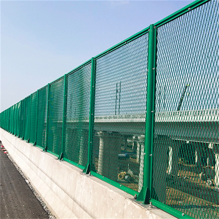 How Wire Mesh Fences Enhance Security and Durability