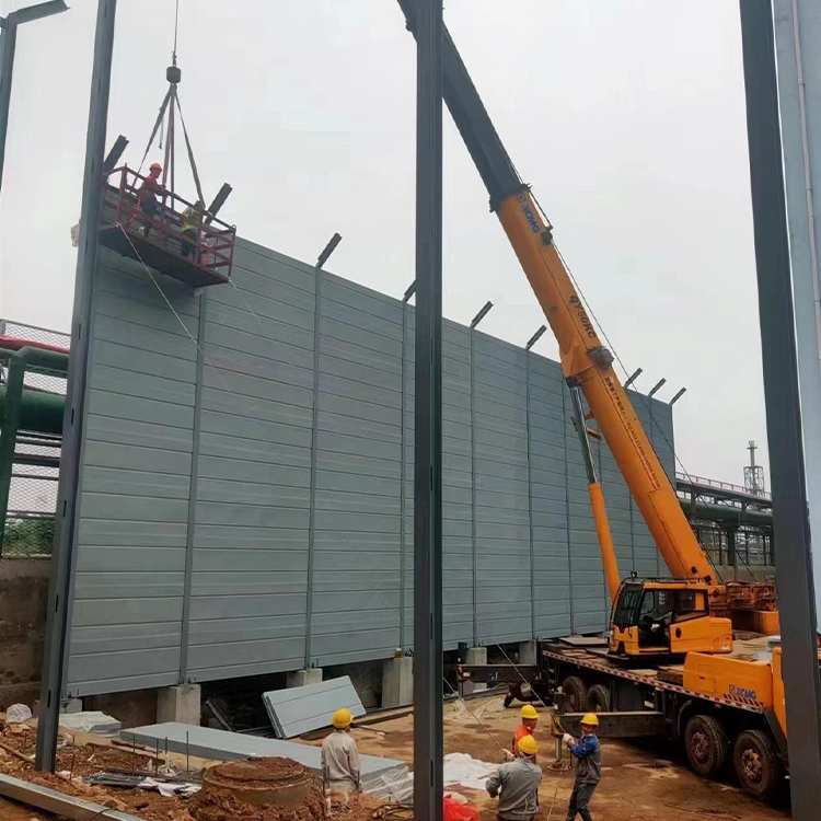 How Sound Barrier Manufacturers Ensure Product Durability and Performance