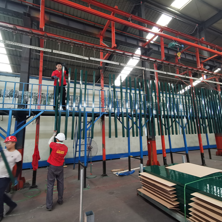 What Are the Different Types of Cyclone Fencing Posts Available?