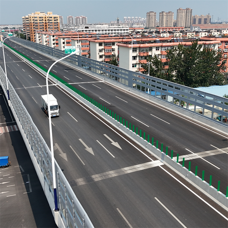 What Materials Are Best for Effective Highway Sound Barriers?