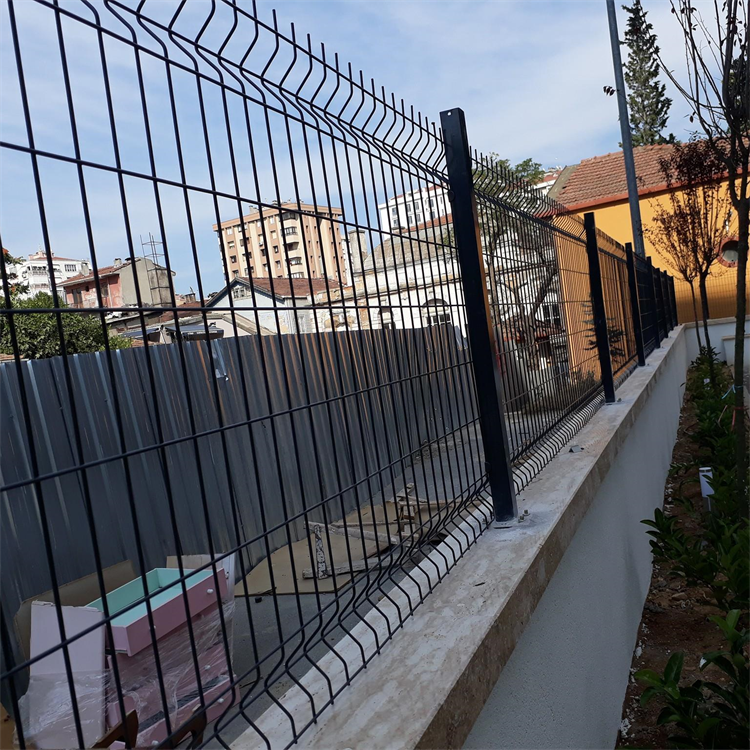 Toptan Siparişler İçin Tel Çit Kalitesini Nasıl Değerlendirirsiniz