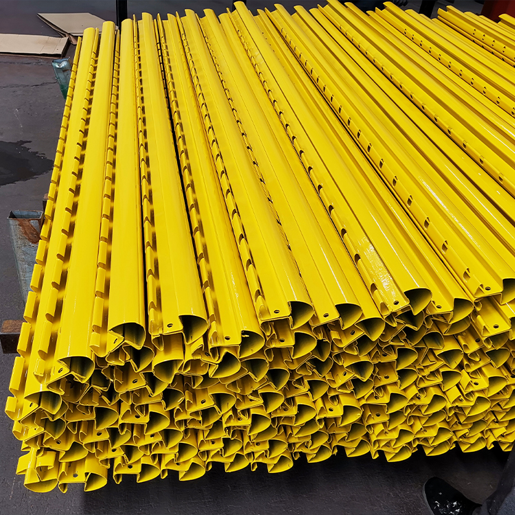 Common Issues with Cyclone Fencing Posts and How to Avoid Them