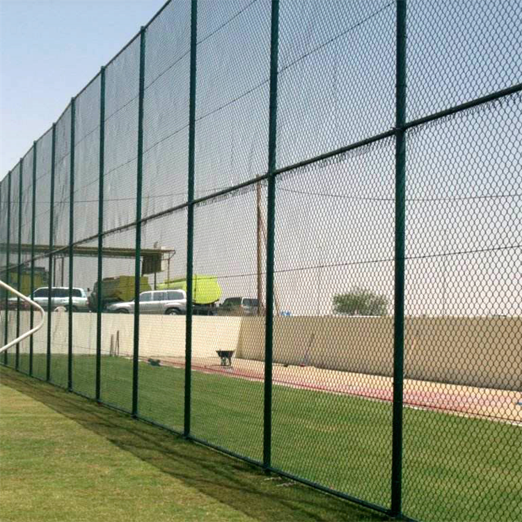 How Woven Wire Field Fencing Enhances Security for Farms and Ranches