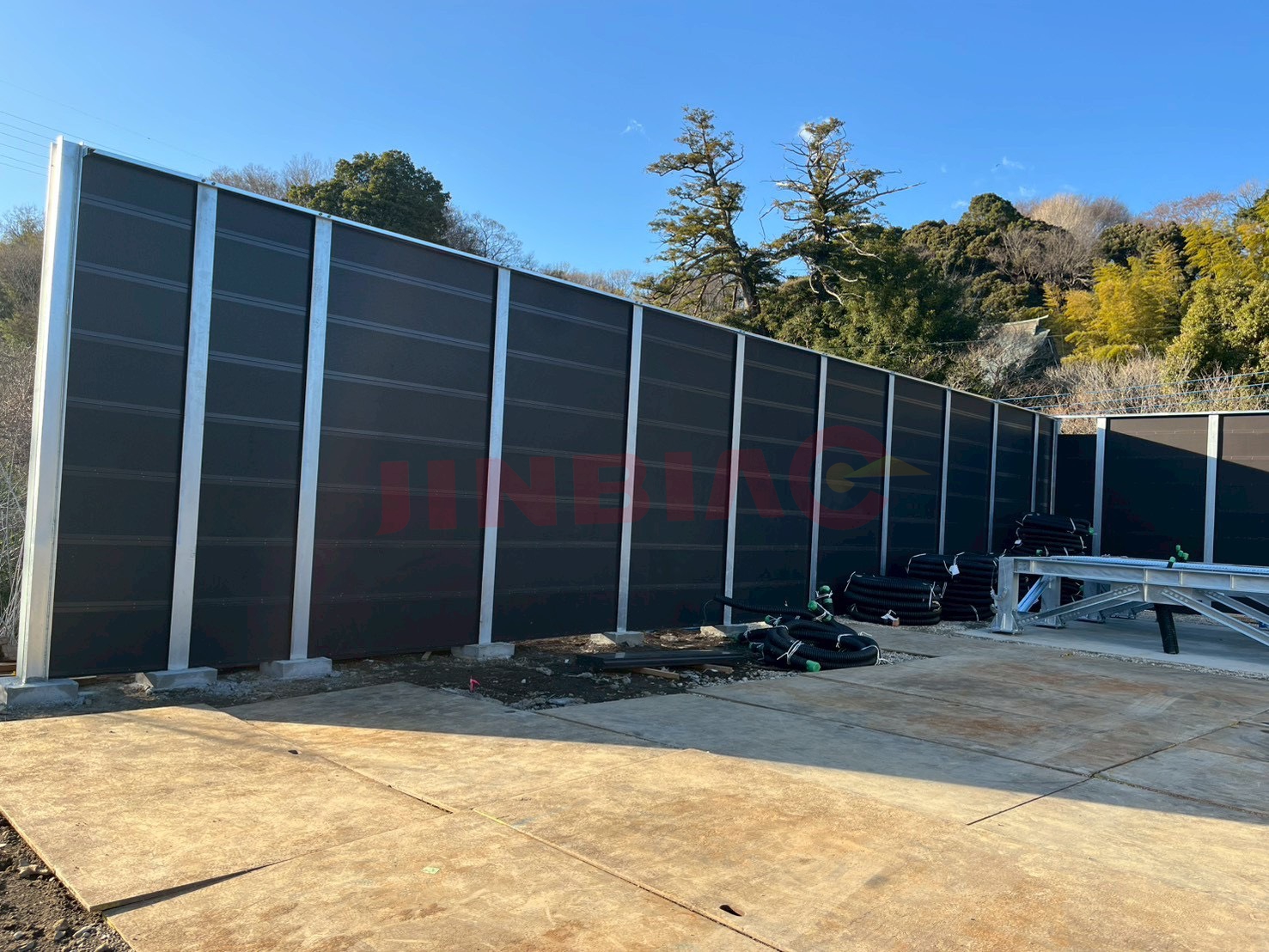 battery-energy-storage-noise-barrier.jpg