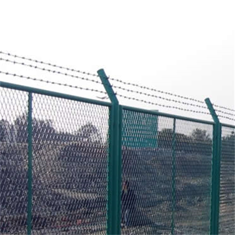 What Common Usage Issues Should You Consider with Weld Mesh Security Fencing?