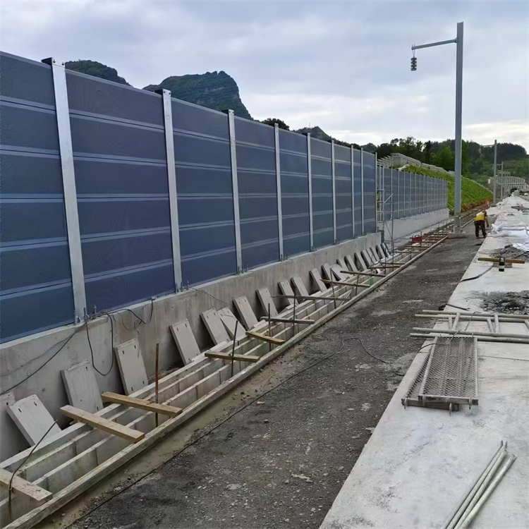 How to Ensure Longevity and Durability in Metal Noise Barriers?