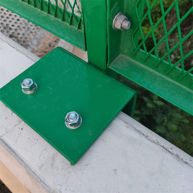Where to Buy High-Quality Diamond Mesh Fencing at Competitive Prices