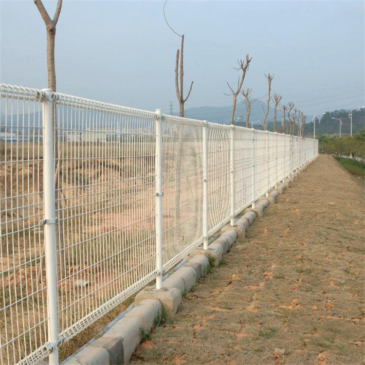 How to Choose the Right Galvanized Wire Mesh Panels for Your Needs?