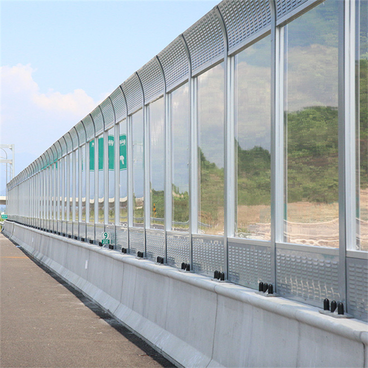 How to Choose the Right Sound Barriers for Outdoor Spaces?