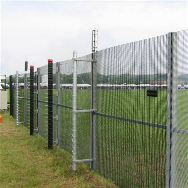 How to Identify the Right High Security Fencing for Industrial Applications?