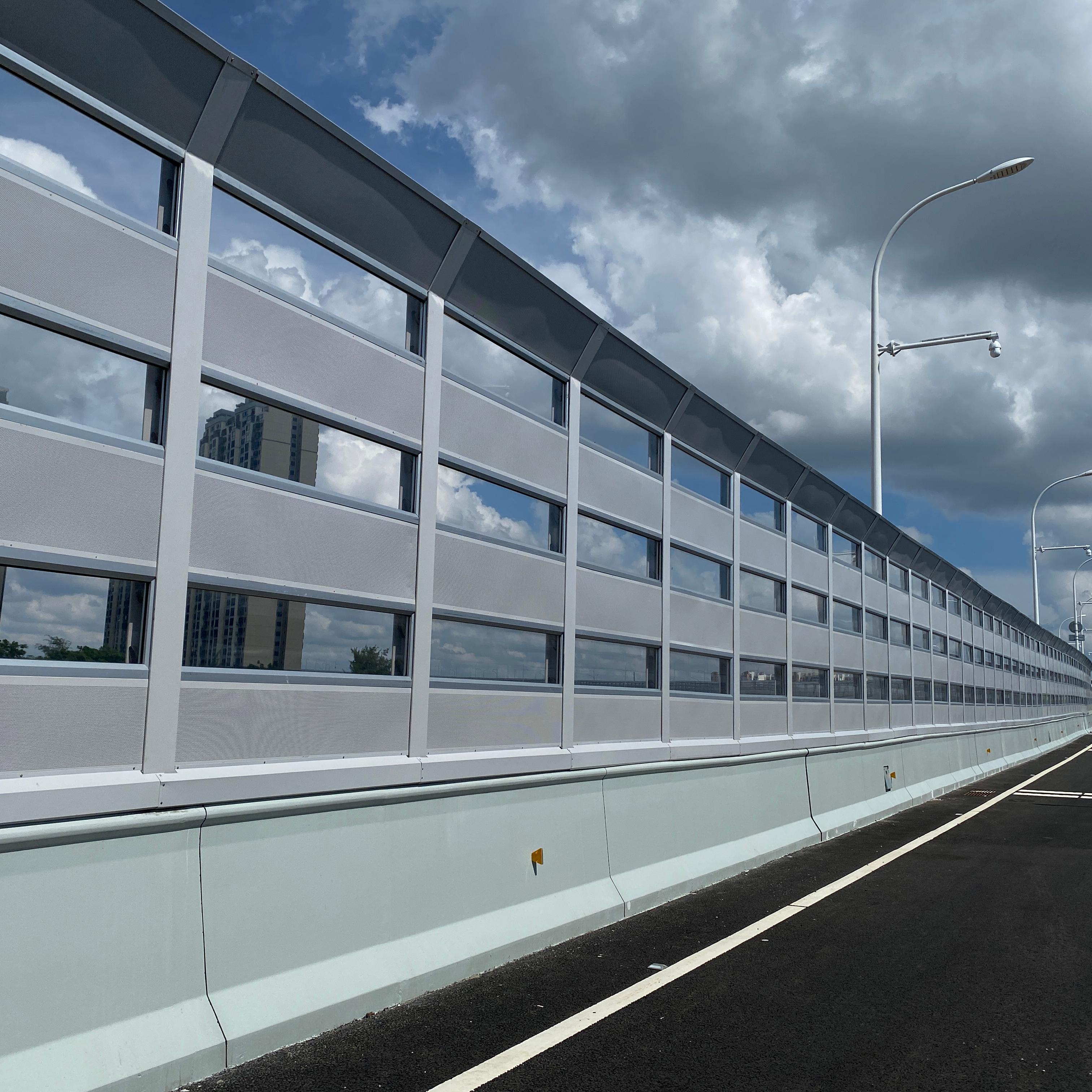 How Mesh Fence and Noise Barrier Suppliers Bundle Highway Packages