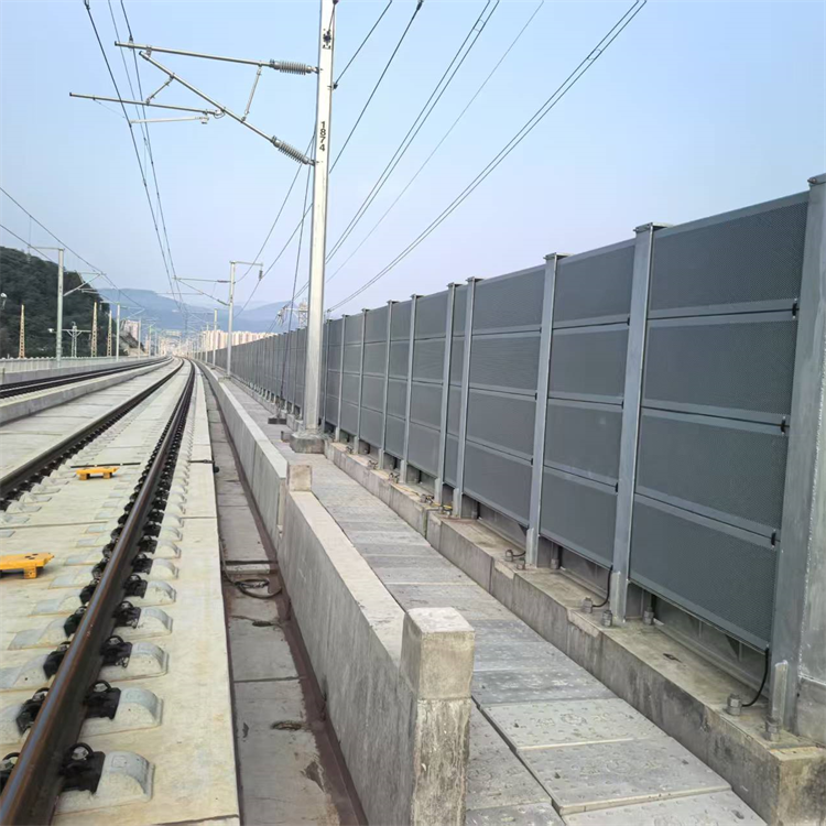 How to Choose the Right Noise Barrier for Your Railway Projec