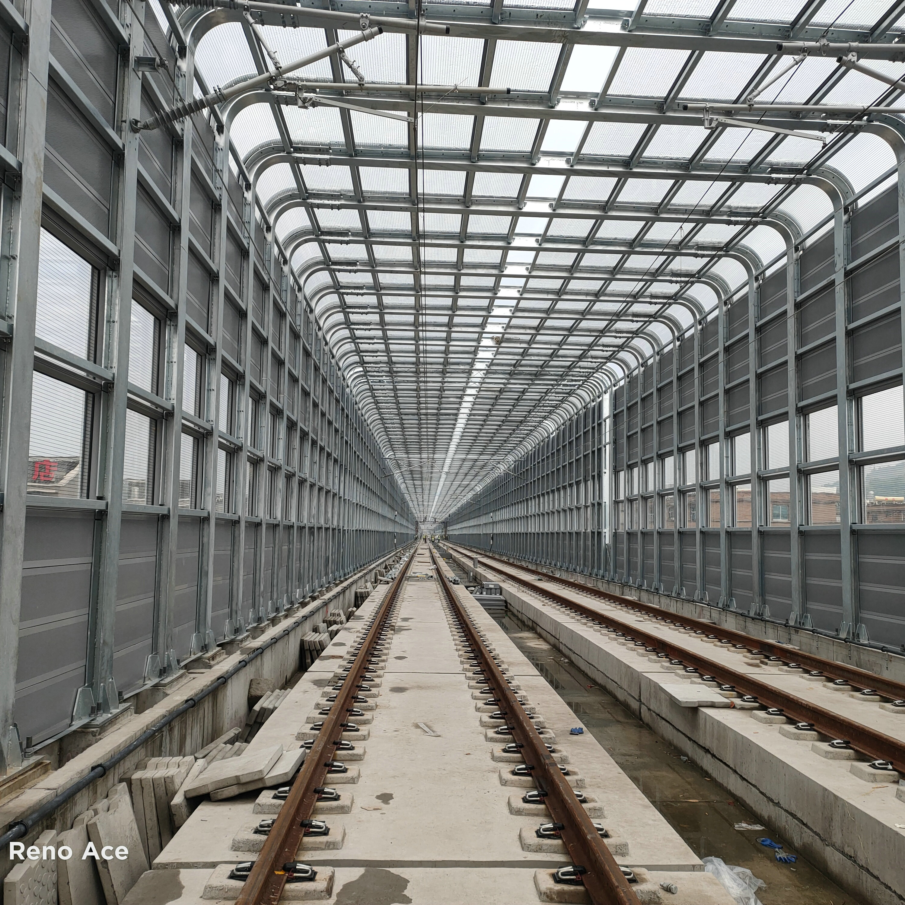 The Fully Enclosed Noise Barrier Ventilation Considerations