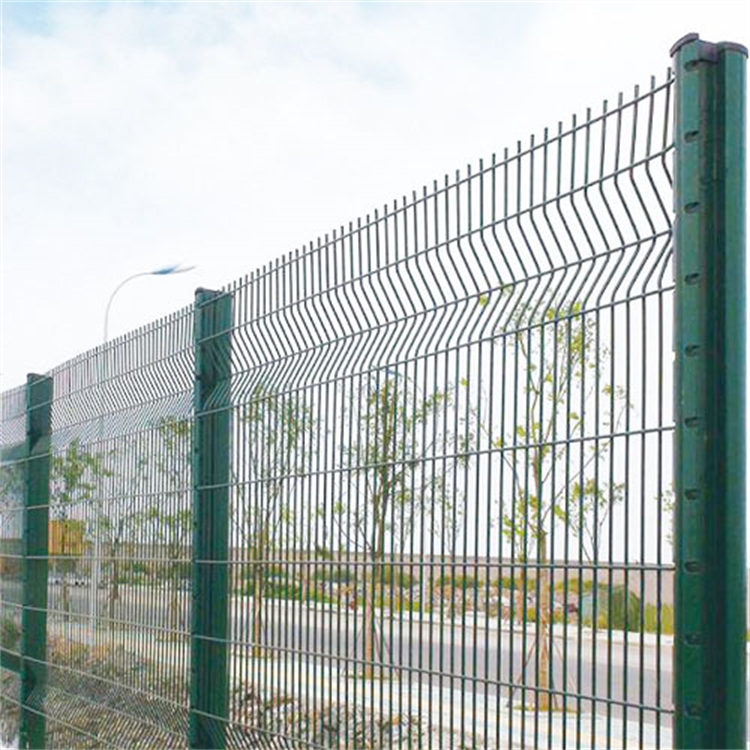 What Are the Latest Trends in Wire Netting Mesh for Industrial Applications?