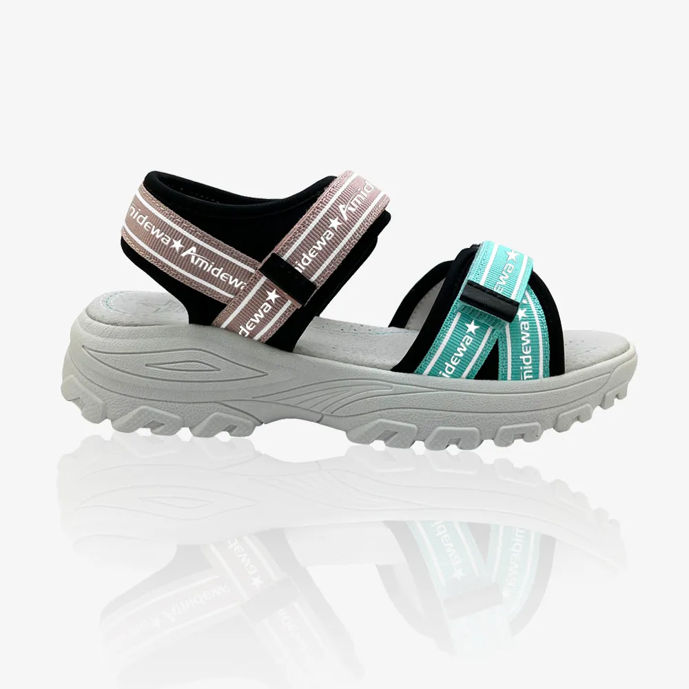 Engineering Coolness: The Science of Heat Dissipation in Modern Summer Sandals