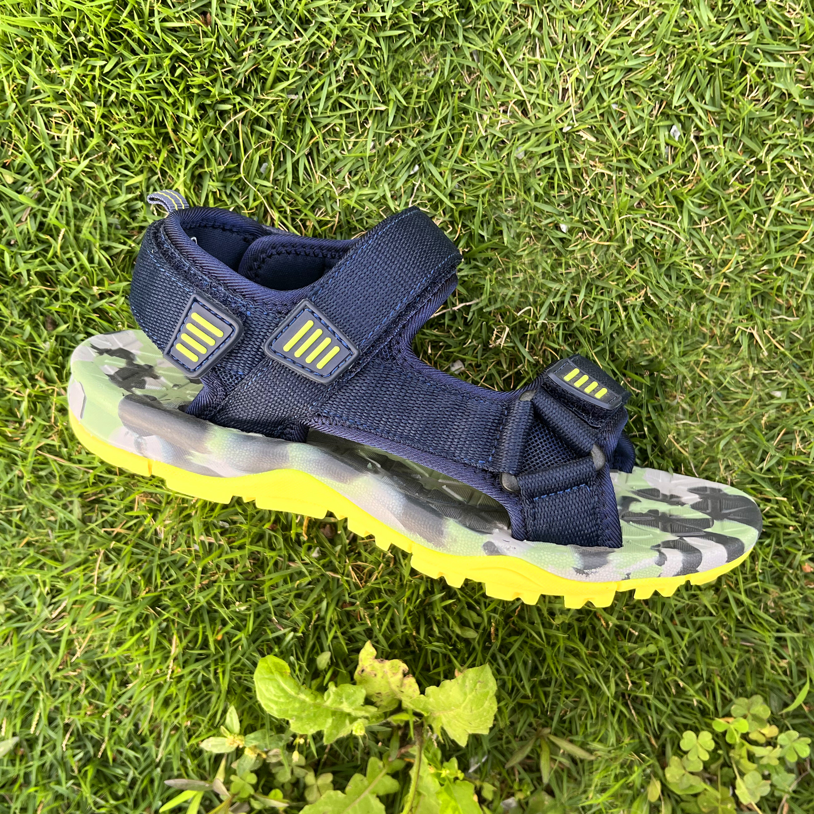Unmatched Comfort and Durability in Buckle Walking Sandals