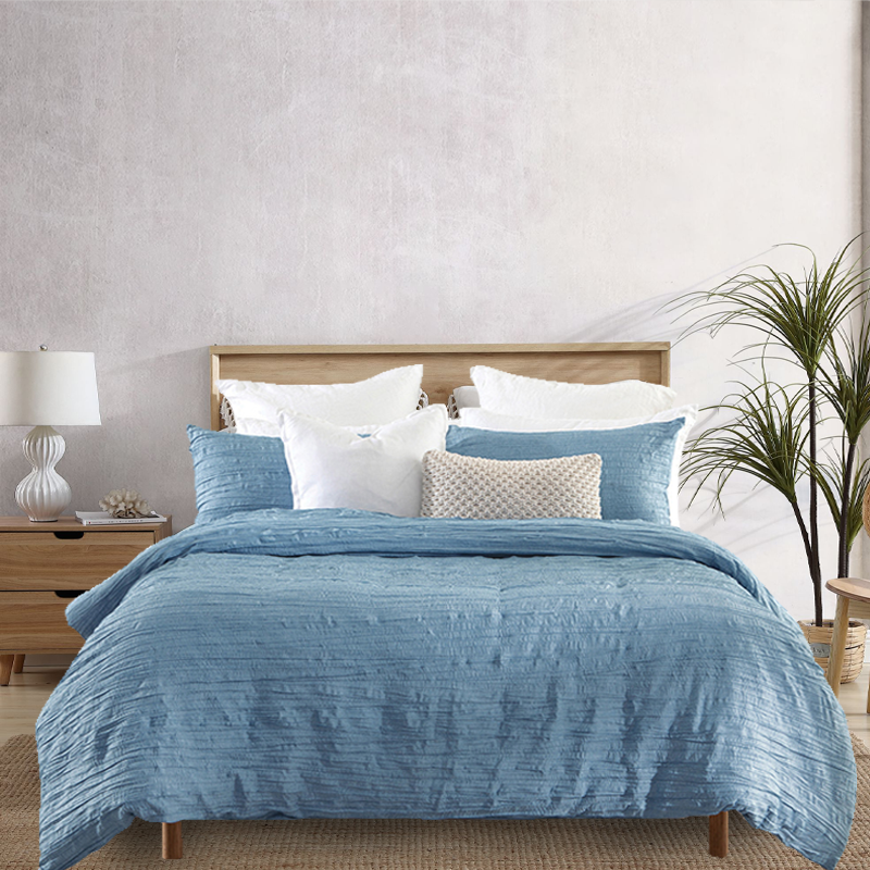 ultra soft skin friendly breathable eucalyptus microfiber comforter lightweight down alternative comforter duvet-2