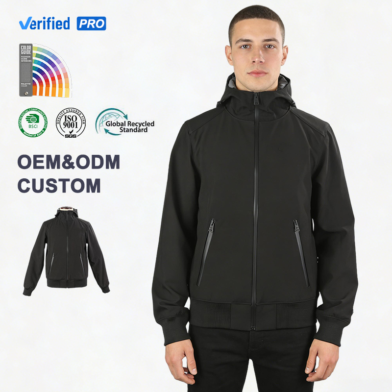 Giubbotto antivento impermeabile per uomo con cappuccio in softshell per attività all’aperto