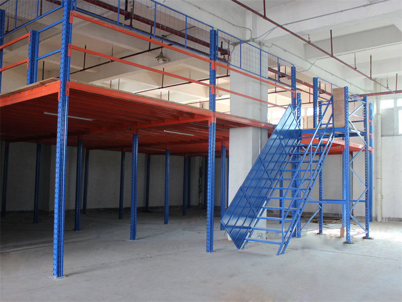 heavy duty steel storage mezzanine.JPG