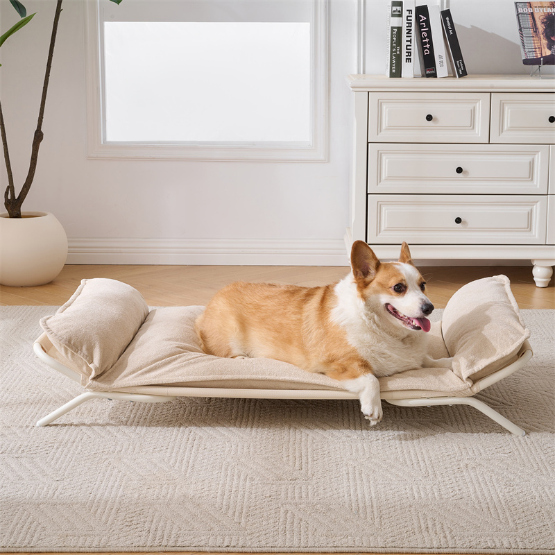 Four Seasons Dog Bed