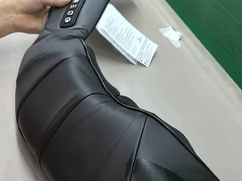 Craftsmanship in Details: On‑site Production of Becozy Massage Shawl