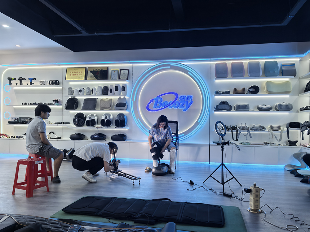 BECOZY Completes Real-shot Shooting for New Foot Massager & Waterless Foot Spa Patch Series (4).jpg