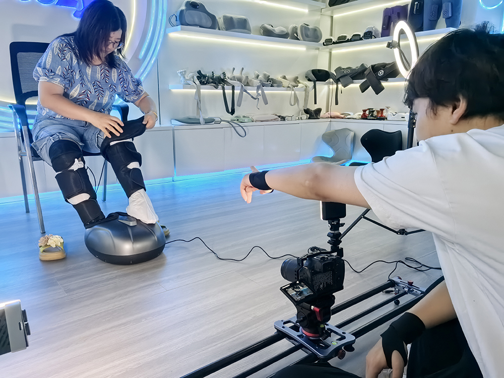 BECOZY Completes Real-shot Shooting for New Foot Massager & Waterless Foot Spa Patch Series (1).jpg