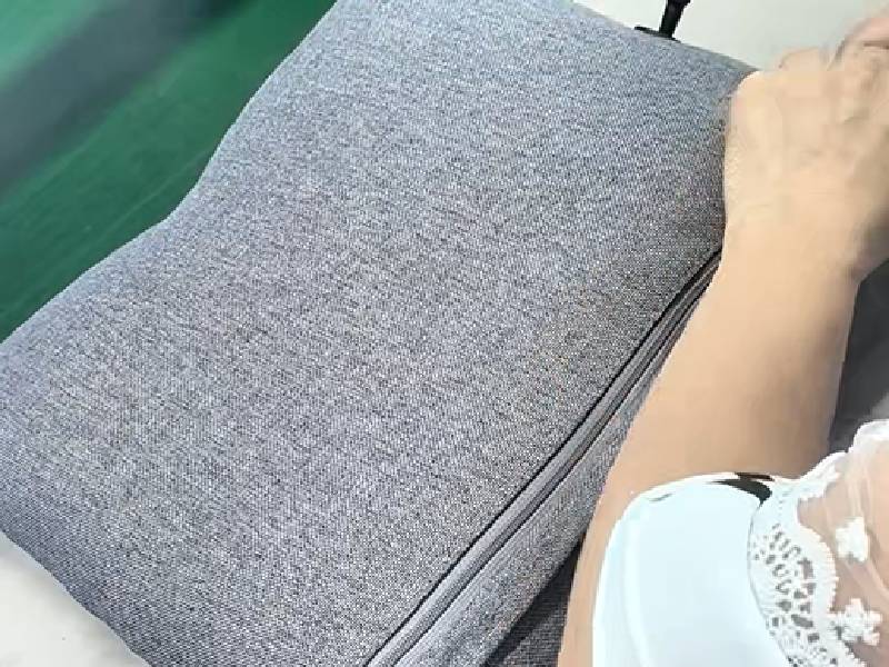 Strict Quality Control, Ready for Shipment | Full Production & Packaging Process of Massage Pillows at Xiamen Becozy