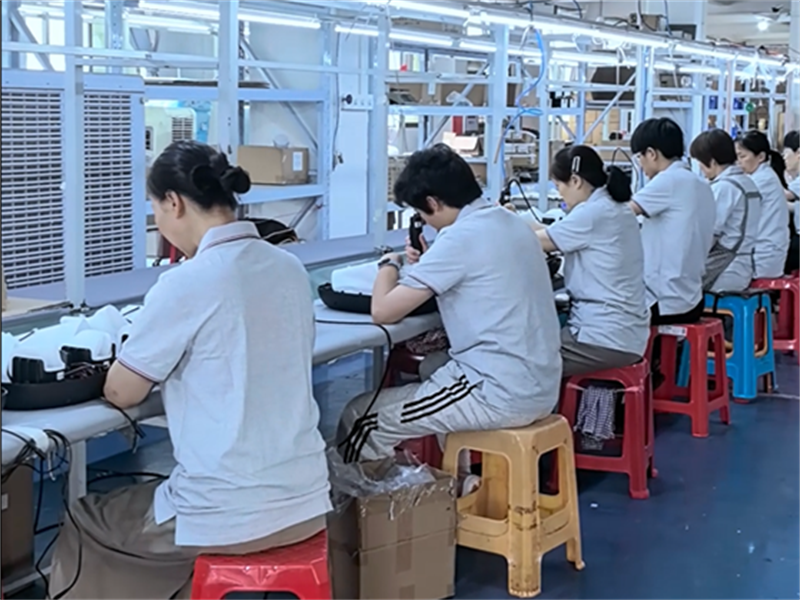 Full Production Capacity Ensures Stable Supply of Household Massage Equipment
