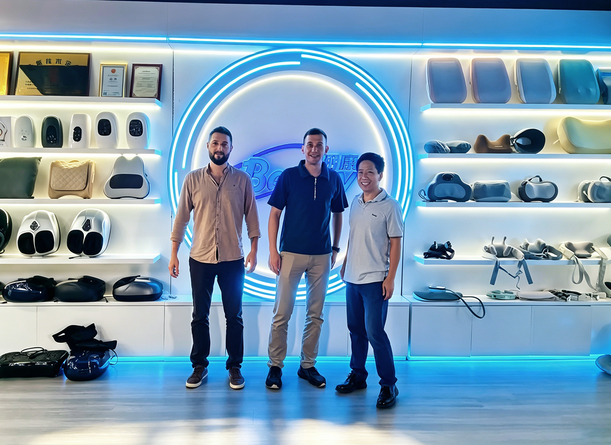 Overseas Clients Visit Becozy Factory for Field Inspection, Highly Recognize Our Production Capacity & Product Quality