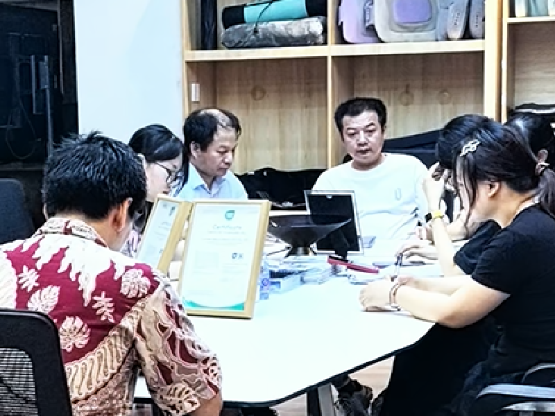 The Massage Equipment Manufacturer Holds Quarterly Business Review & Strategy Optimization Meeting