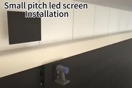 instalacija zaslona s malim rasponom dioda