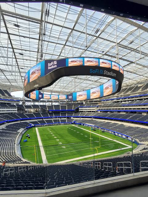 How Football LED Displays Enhance Fan Engagement and Experience?