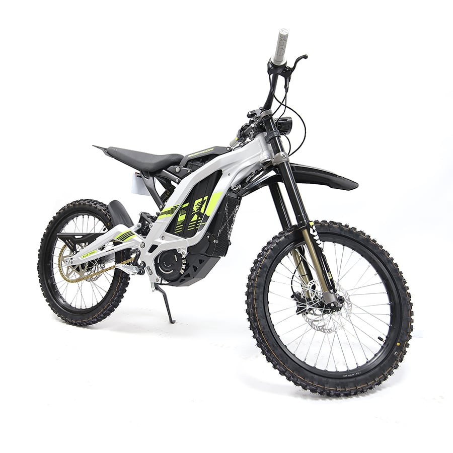 ¿Qué hace que la moto de trial eléctrica Surron sea perfecta para andar por senderos?