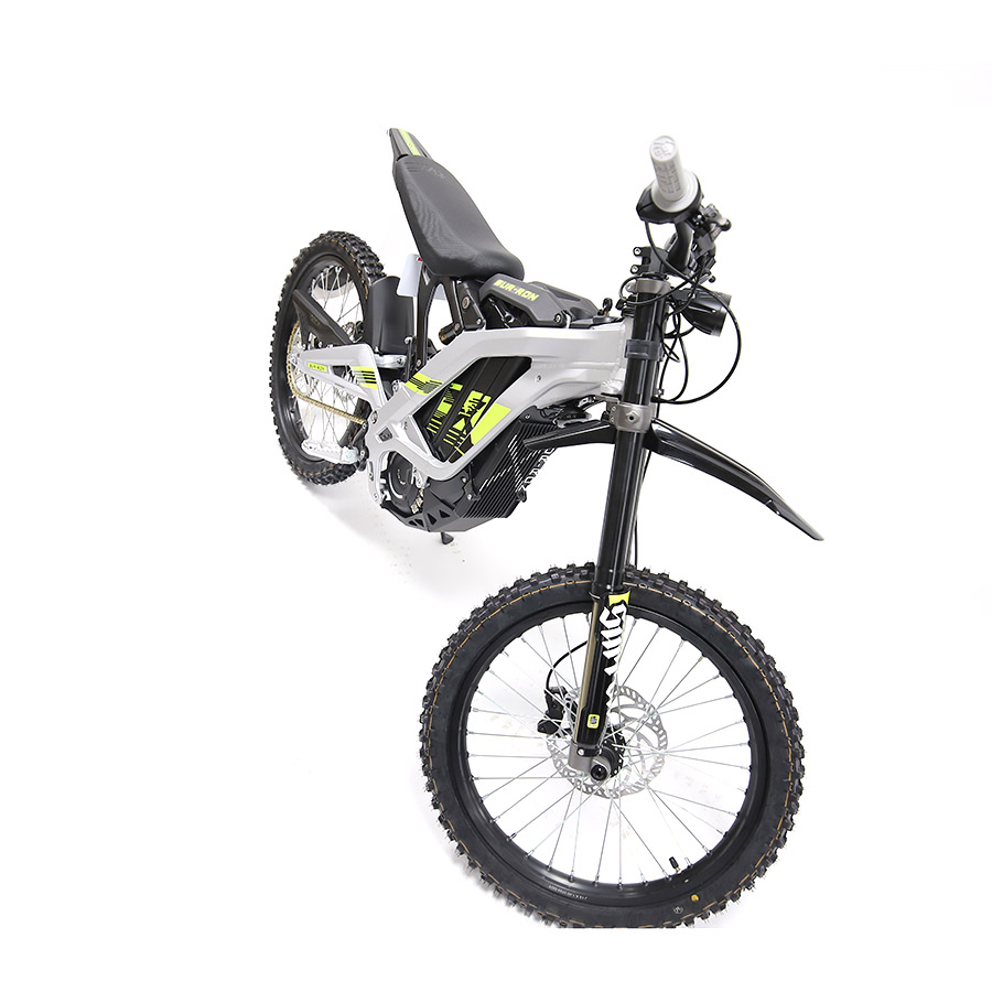 ¿Por qué la Surron Light Bee es perfecta para conductores principiantes de motocicletas todo terreno?