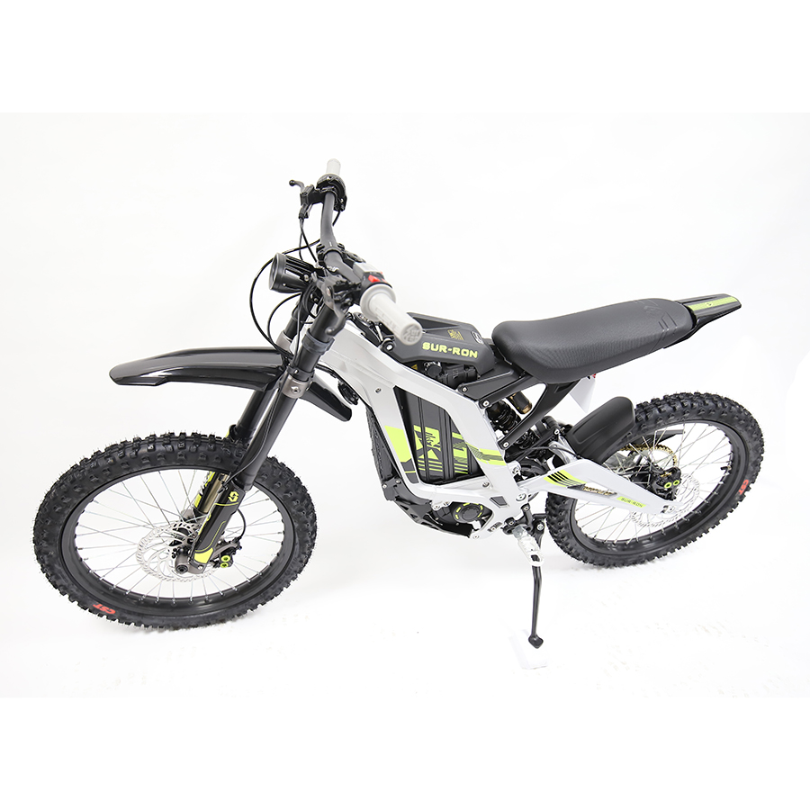 ¿Cuáles son las principales ventajas de la Surron Light Bee frente a las motocicletas de enduro de gasolina?