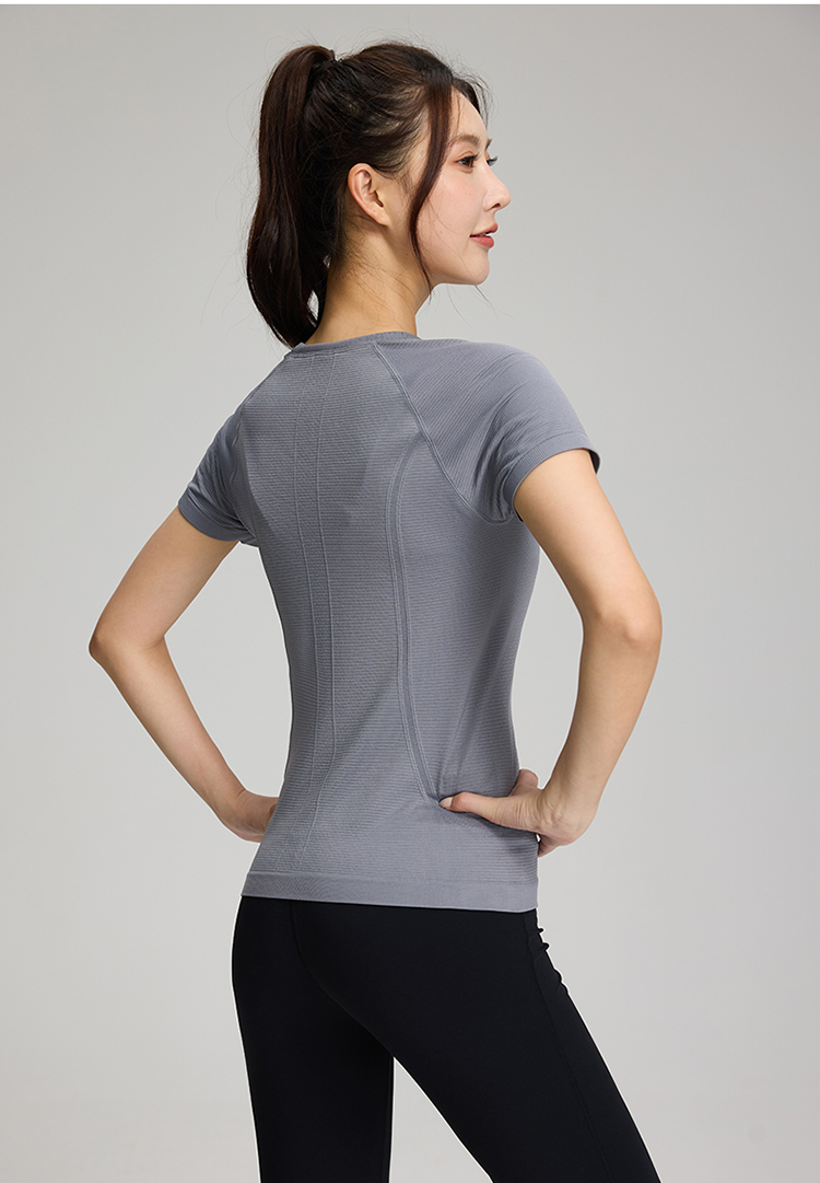 Breathable Quick-drying Slim Fit Seamless Short Sleeves Top