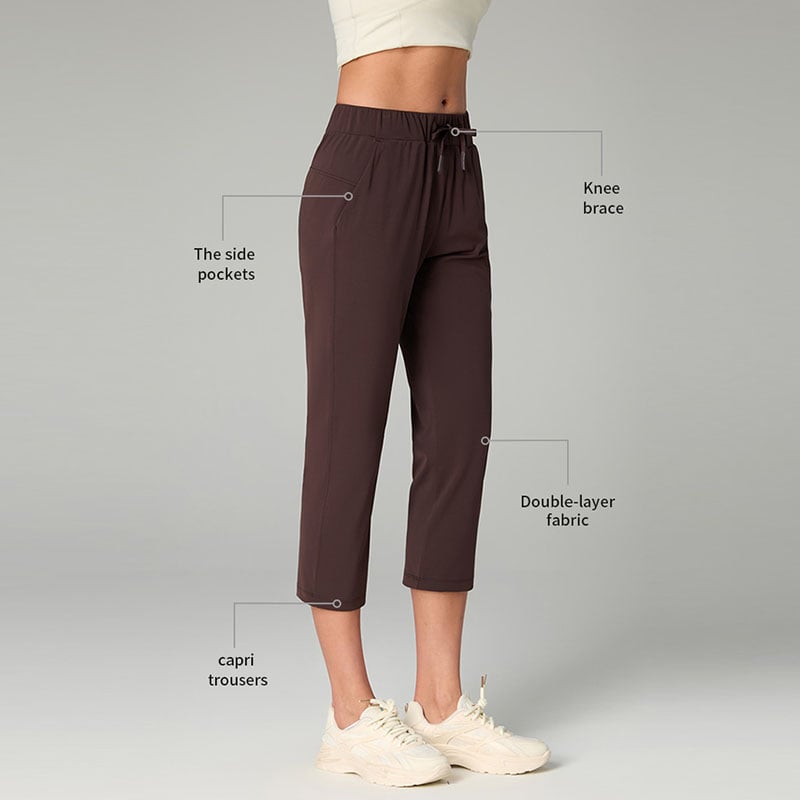 Pantalon mi-long en capri, en tissu double couche avec poches latérales