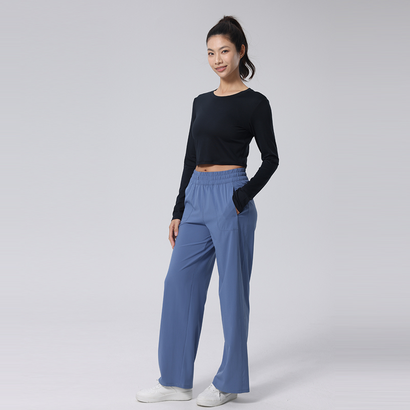 Service OEM d’activewear personnalisé adapté aux marques mondiales de mode.