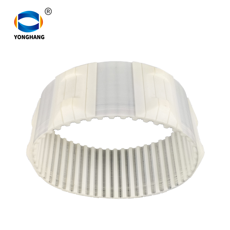 Seamless cpu timing belt cleats for tobacco industry