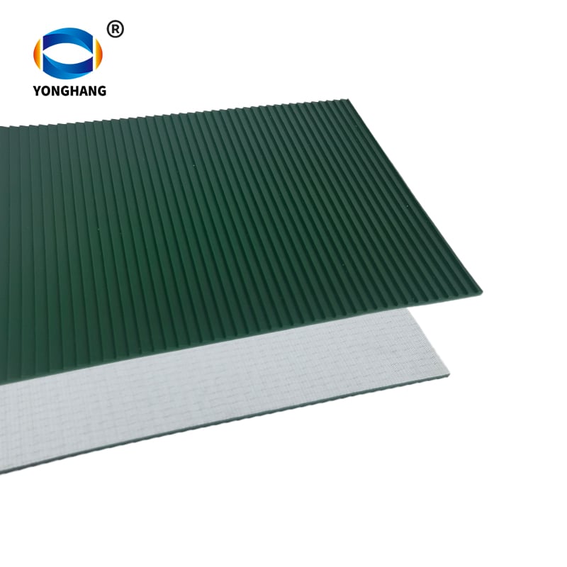 Sabuk konveyor PVC berpola washboard berwarna hijau dengan gesekan tinggi
