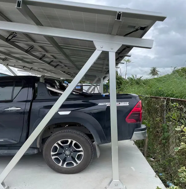 Anong Solar Carport ang Angkop para sa Komersyal na Paggamit?